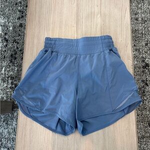 Women's Lululemon High Rise Hotty Hot 4” short